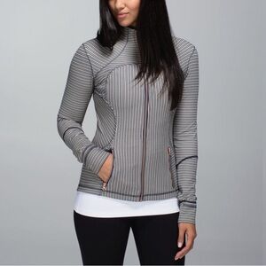 NWT! Lululemon Forme Jacket II in Pine Stripe Inkwell Mojave Tan size 6